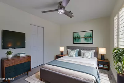 542 E Flynn Lane, Phoenix, AZ 85012 - Photo 25