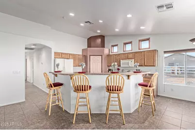 23717 N Mustang Way, Florence, AZ 85132 - Photo 15