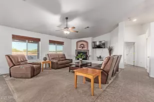 23717 N Mustang Way, Florence, AZ 85132 - Photo 9