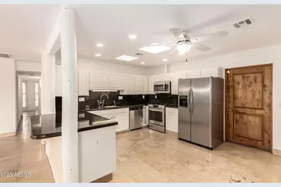 7726 E Kimsey Lane, Scottsdale, AZ 85257 - Photo 17