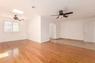 7726 E Kimsey Ln, Scottsdale, AZ 85257 - Photo 27