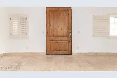 7726 E Kimsey Lane, Scottsdale, AZ 85257 - Photo 9