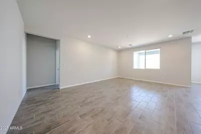 18110 W Creedance Boulevard, Surprise, AZ 85387 - Photo 19