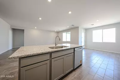 18110 W Creedance Boulevard, Surprise, AZ 85387 - Photo 25