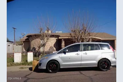 3319 N 61st Avenue, Phoenix, AZ 85033 - Photo 1