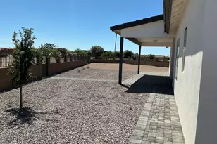 8350 W Encanto Ln, Arizona City, AZ 85123 - Photo 35