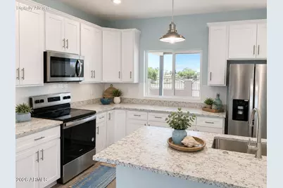 8350 W Encanto Lane, Arizona City, AZ 85123 - Photo 7