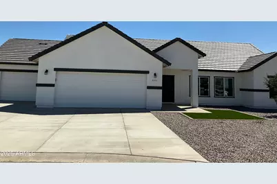 8350 W Encanto Lane, Arizona City, AZ 85123 - Photo 3