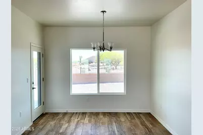 8350 W Encanto Lane, Arizona City, AZ 85123 - Photo 15