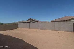 16072 W Charlotte Dr, Surprise, AZ 85387 - Photo 25
