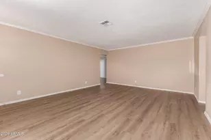 3136 W Voltaire Ave, Phoenix, AZ 85029 - Photo 3