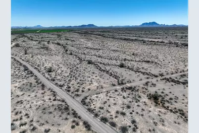 40101 W Royale Palm Road #5, Tonopah, AZ 85354 - Photo 1