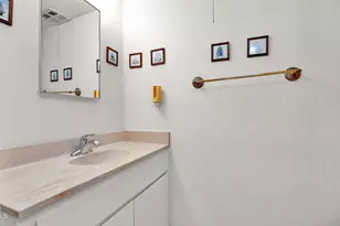 4630 N 68th St, Scottsdale, AZ 85251 - Photo 13