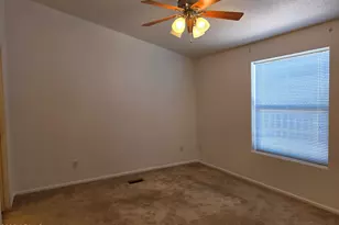 2233 E Behrend Dr, Phoenix, AZ 85024 - Photo 15