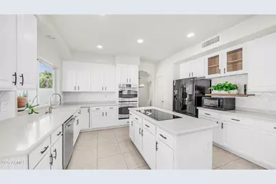 3166 E Desert Willow, Phoenix, AZ 85048 - Photo 1