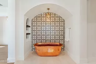 7501 N Eucalyptus Dr, Paradise Valley, AZ 85253 - Photo 17