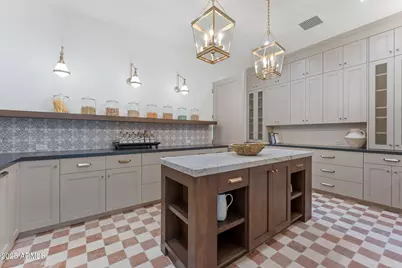 7501 N Eucalyptus Drive, Paradise Valley, AZ 85253 - Photo 9