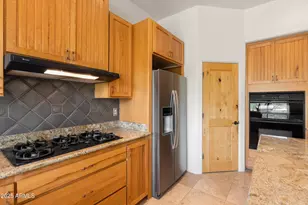 43011 N 18th St, New River, AZ 85087 - Photo 23