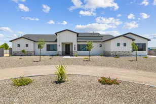 3933 E Freeman Ln, San Tan Valley, AZ 85140 - Photo 1