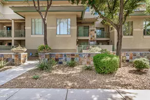 815 E Rose Ln, Phoenix, AZ 85014 - Photo 1