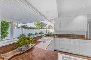 4596 E Calle Ventura, Phoenix, AZ 85018 - Photo 13