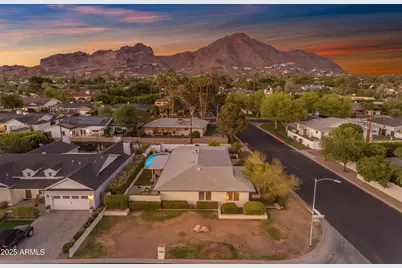 4596 E Calle Ventura --, Phoenix, AZ 85018 - Photo 1