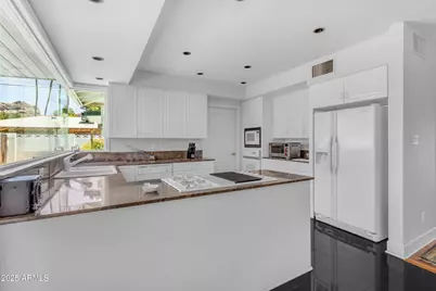 4596 E Calle Ventura --, Phoenix, AZ 85018 - Photo 15