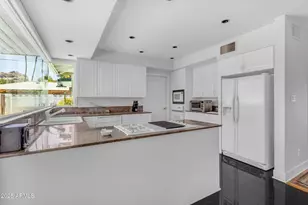 4596 E Calle Ventura, Phoenix, AZ 85018 - Photo 15