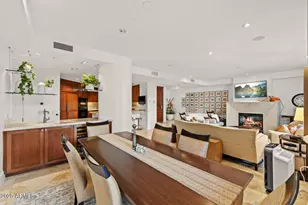 2402 E Esplanade Ln, Phoenix, AZ 85016 - Photo 15