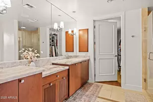 2402 E Esplanade Ln, Phoenix, AZ 85016 - Photo 21