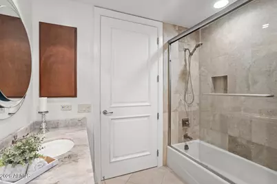 2402 E Esplanade Lane #204, Phoenix, AZ 85016 - Photo 31