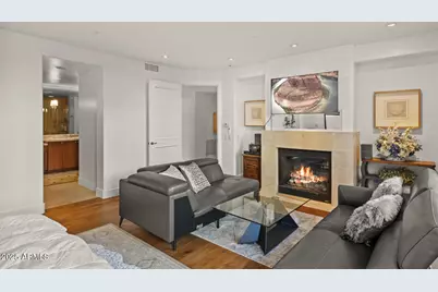 2402 E Esplanade Lane #204, Phoenix, AZ 85016 - Photo 27