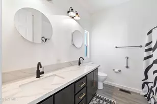 201 S Greenfield Rd, Mesa, AZ 85206 - Photo 13