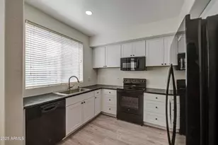 615 E Portland St, Phoenix, AZ 85004 - Photo 13