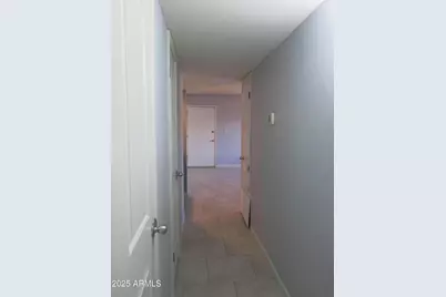 1130 E Butler Drive #B4, Phoenix, AZ 85020 - Photo 29