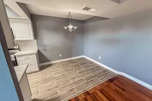 7903 N 61st Ave, Glendale, AZ 85301 - Photo 11