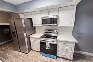 7903 N 61st Ave, Glendale, AZ 85301 - Photo 5