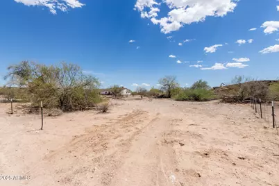 14617 W Pinnacle Vista Road #-, Surprise, AZ 85387 - Photo 7