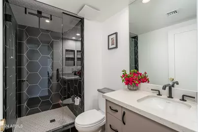 6932 E 3rd Street, Scottsdale, AZ 85251 - Photo 15