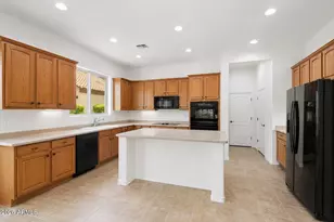 13134 W Los Bancos Ct, Sun City West, AZ 85375 - Photo 11