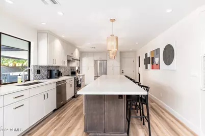 6025 E Charter Oak Road, Scottsdale, AZ 85254 - Photo 29