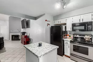 19820 N 13th Ave, Phoenix, AZ 85027 - Photo 11