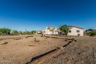 15639 W Peakview Dr, Surprise, AZ 85387 - Photo 13