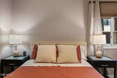 8498 E Chaparral Road, Scottsdale, AZ 85250 - Photo 25
