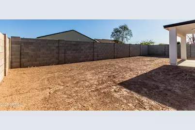 8679 W Raven Drive, Arizona City, AZ 85123 - Photo 29