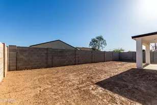 8679 W Raven Dr, Arizona City, AZ 85123 - Photo 29