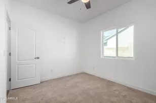 8679 W Raven Dr, Arizona City, AZ 85123 - Photo 23