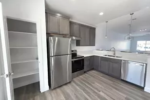 8679 W Raven Dr, Arizona City, AZ 85123 - Photo 15