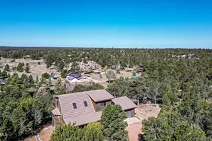 2806 Sky Hawk Dr, Overgaard, AZ 85933 - Photo 5