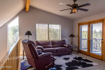 2806 Skyhawk Drive, Overgaard, AZ 85933 - Photo 25